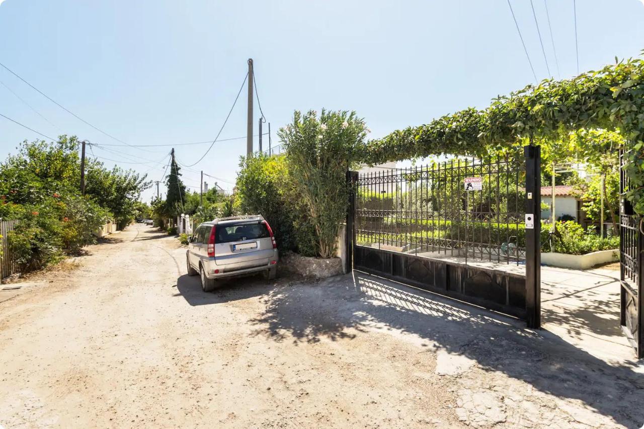 Οικια Elisabeth Apartment Artemida  Luaran gambar